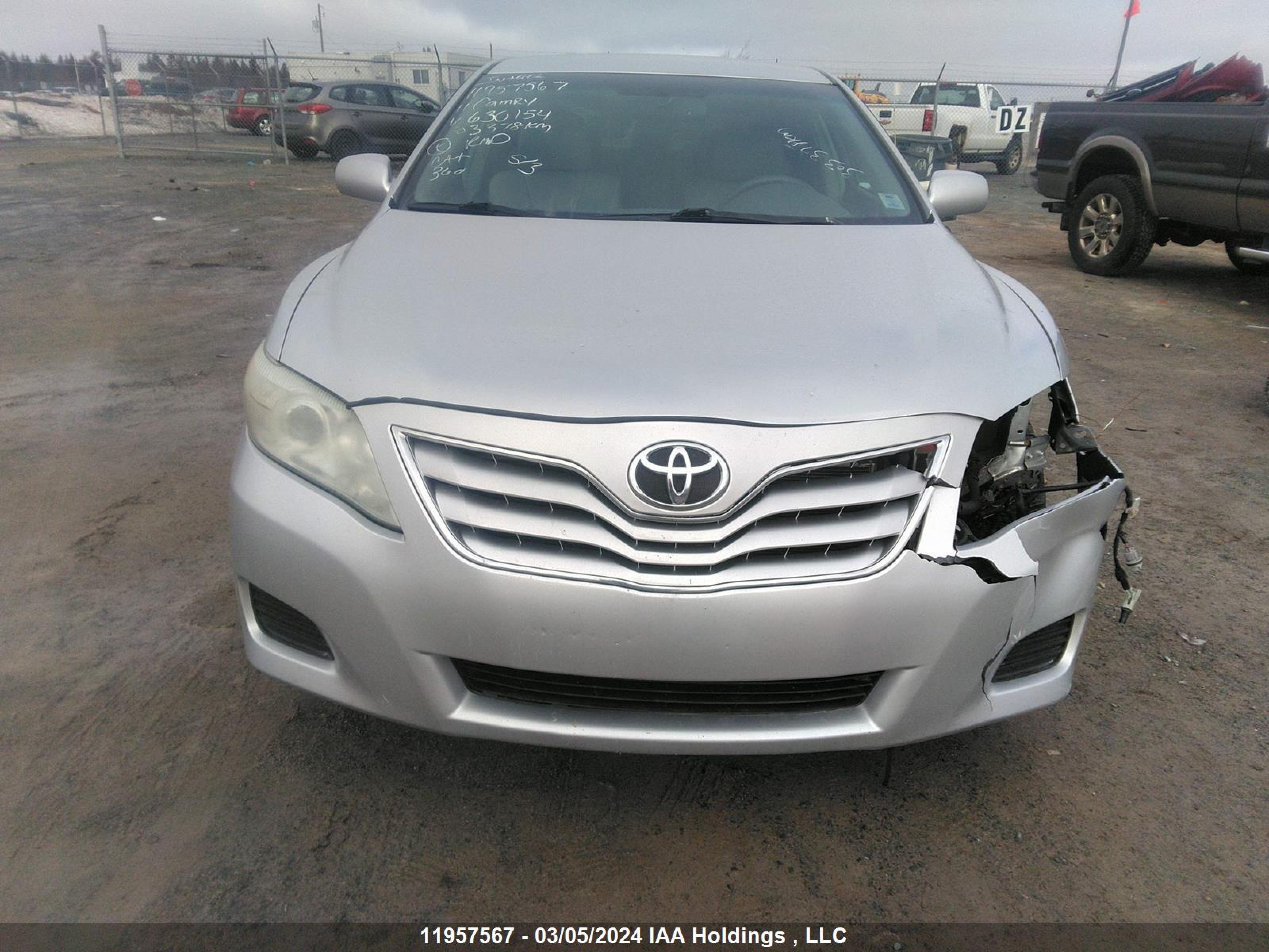 Photo 12 VIN: 4T1BK3EK0BU630154 - TOYOTA CAMRY 