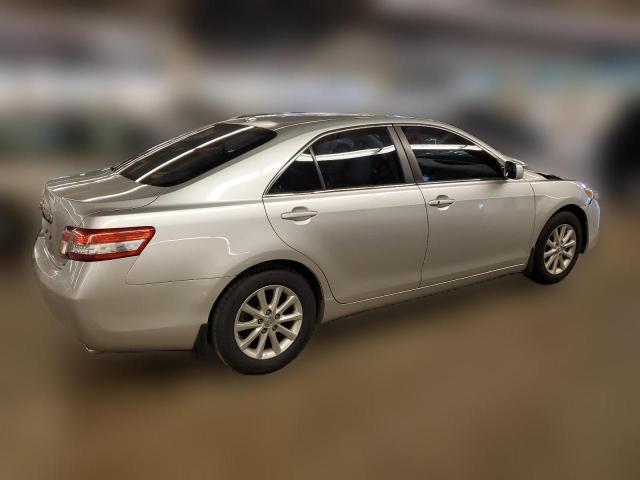 Photo 2 VIN: 4T1BK3EK1BU610589 - TOYOTA CAMRY 