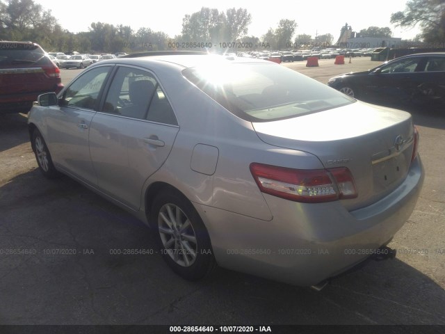 Photo 2 VIN: 4T1BK3EK1BU611371 - TOYOTA CAMRY 