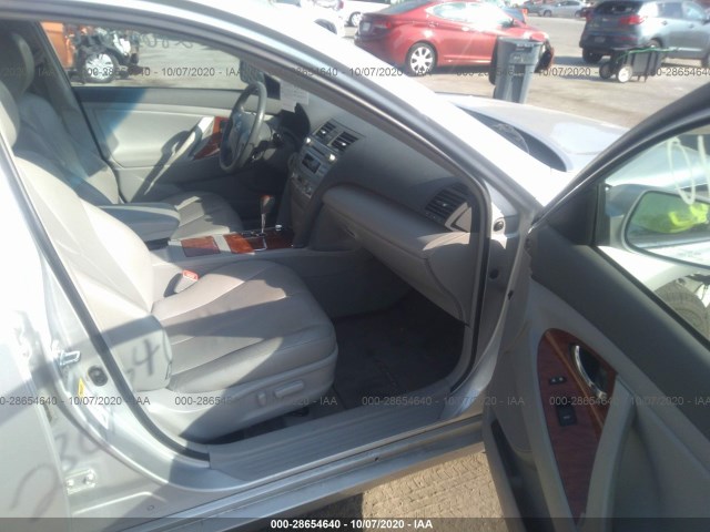 Photo 4 VIN: 4T1BK3EK1BU611371 - TOYOTA CAMRY 