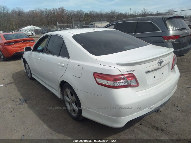 Photo 2 VIN: 4T1BK3EK1BU631104 - TOYOTA CAMRY 