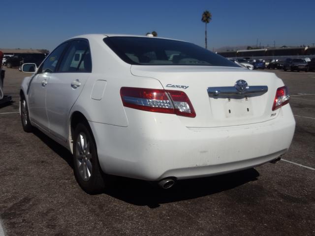 Photo 2 VIN: 4T1BK3EK2AU608879 - TOYOTA CAMRY SE 