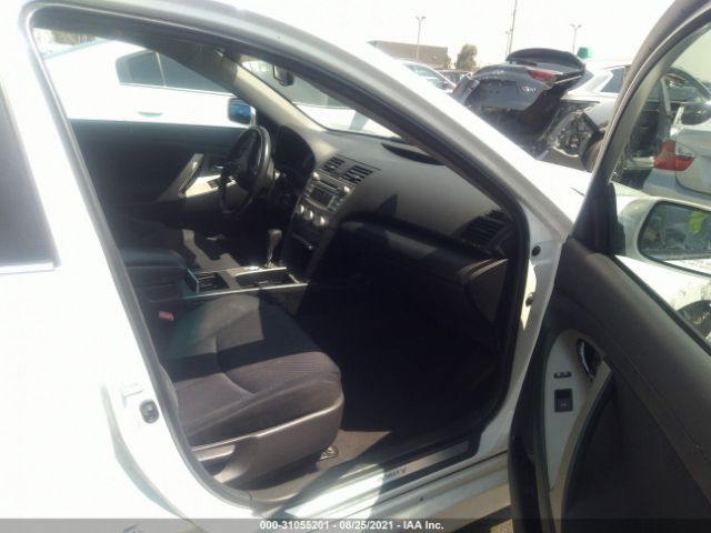 Photo 4 VIN: 4T1BK3EK2BU612013 - TOYOTA CAMRY 