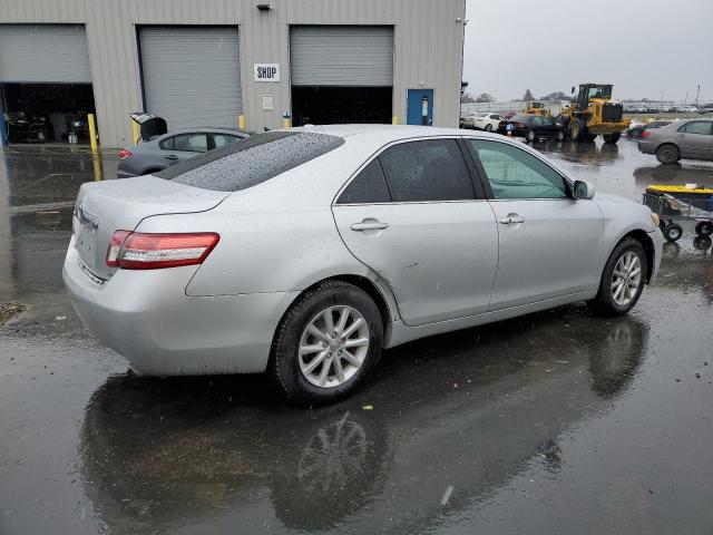 Photo 2 VIN: 4T1BK3EK2BU614070 - TOYOTA CAMRY SE 