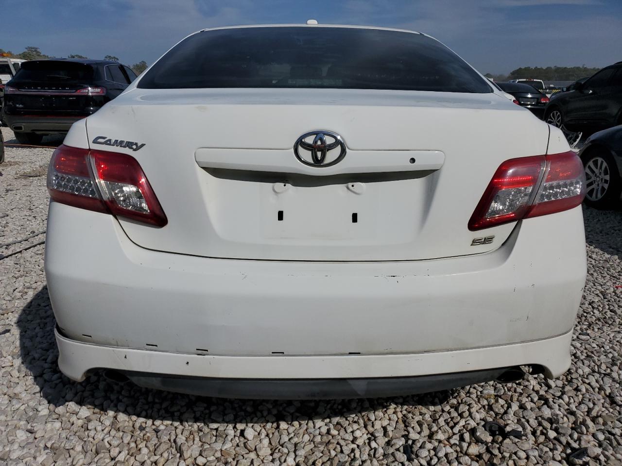 Photo 5 VIN: 4T1BK3EK3AU601598 - TOYOTA CAMRY 