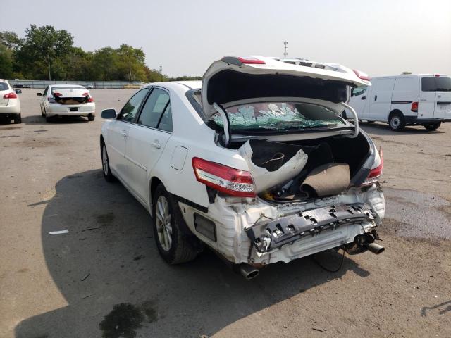 Photo 2 VIN: 4T1BK3EK3BU615437 - TOYOTA CAMRY SE 