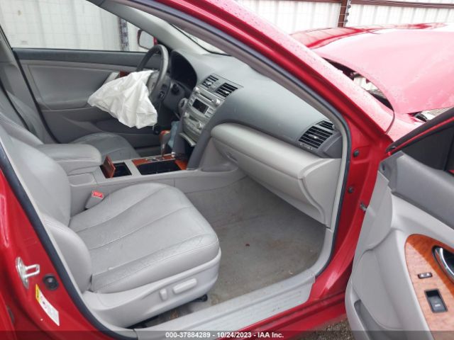 Photo 4 VIN: 4T1BK3EK3BU626437 - TOYOTA CAMRY 