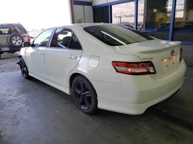 Photo 2 VIN: 4T1BK3EK3BU626552 - TOYOTA CAMRY SE 