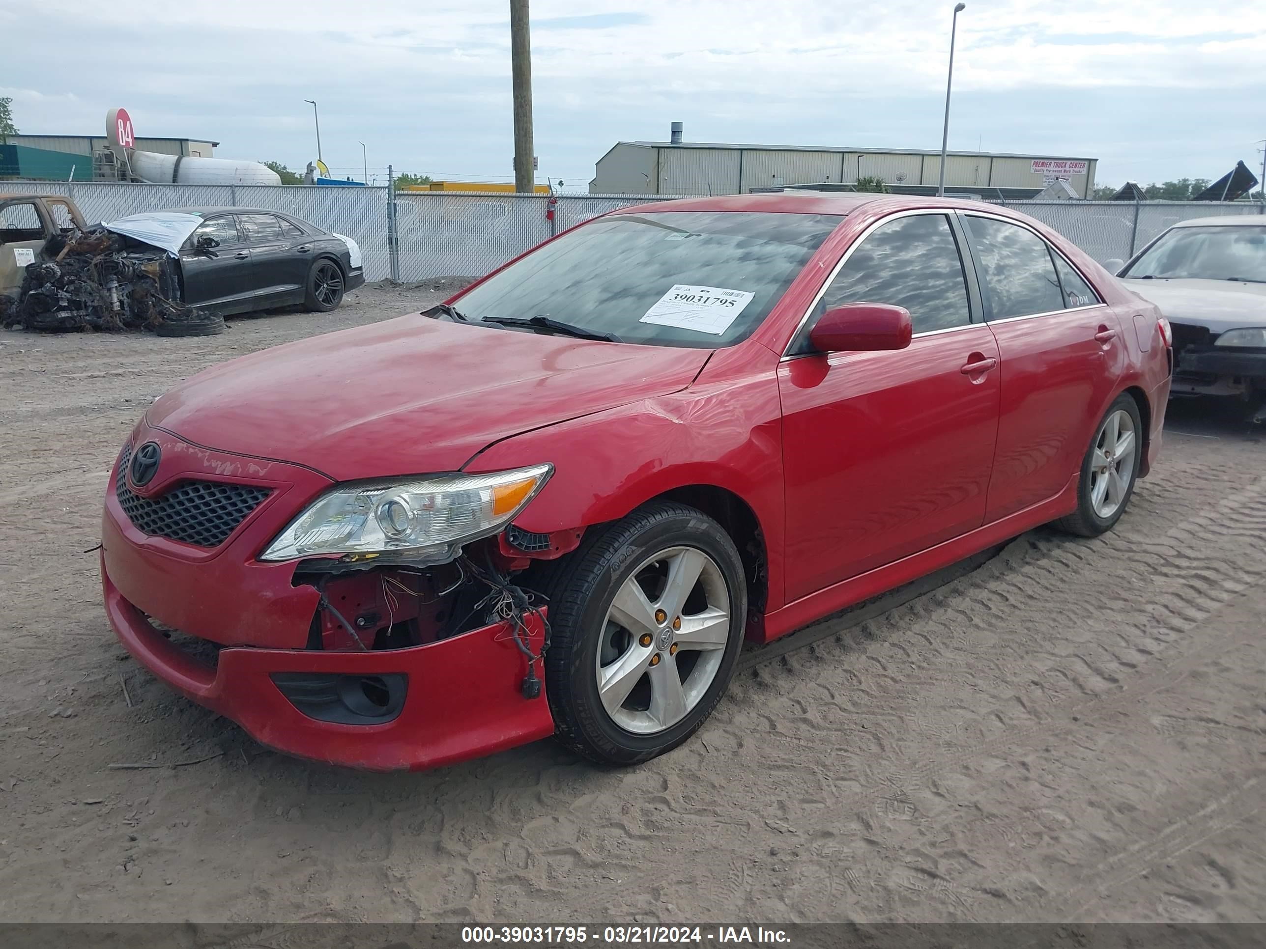 Photo 1 VIN: 4T1BK3EK3BU630679 - TOYOTA CAMRY 