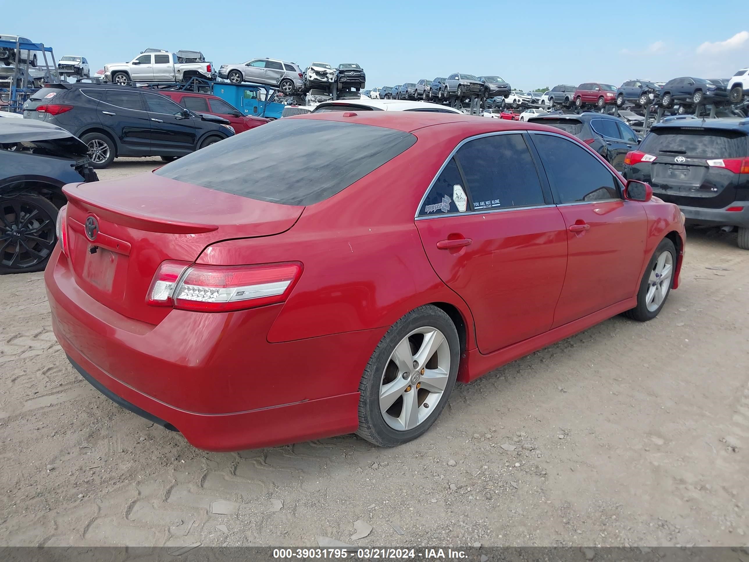 Photo 3 VIN: 4T1BK3EK3BU630679 - TOYOTA CAMRY 