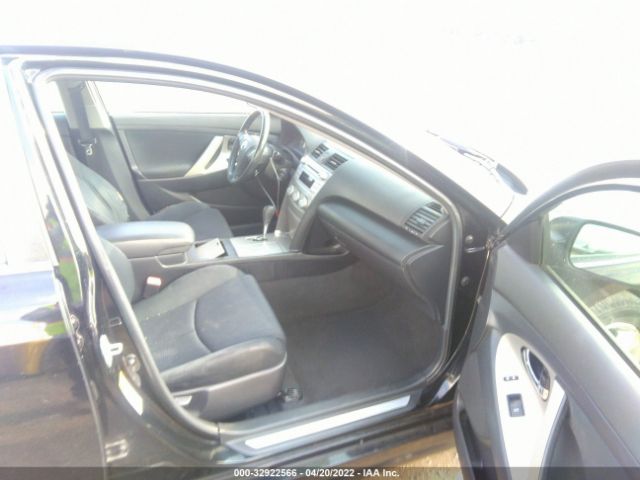 Photo 4 VIN: 4T1BK3EK3BU630780 - TOYOTA CAMRY 