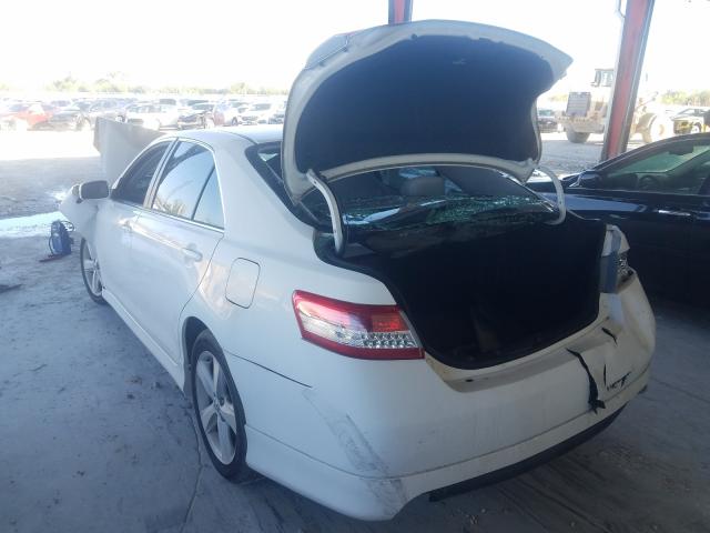 Photo 2 VIN: 4T1BK3EK3BU631847 - TOYOTA CAMRY SE 