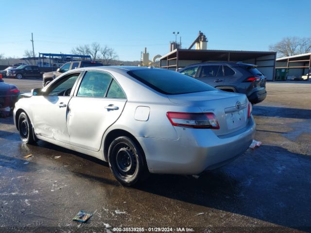 Photo 2 VIN: 4T1BK3EK4AU111333 - TOYOTA CAMRY 