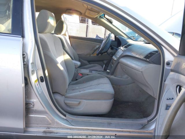 Photo 4 VIN: 4T1BK3EK4AU111333 - TOYOTA CAMRY 