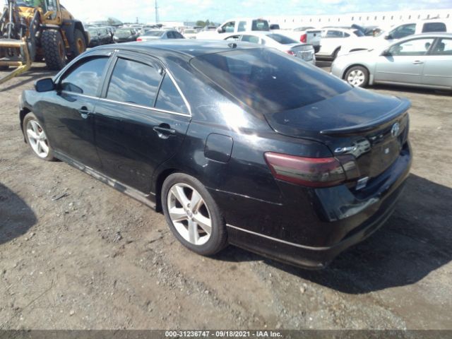 Photo 2 VIN: 4T1BK3EK4BU621893 - TOYOTA CAMRY 