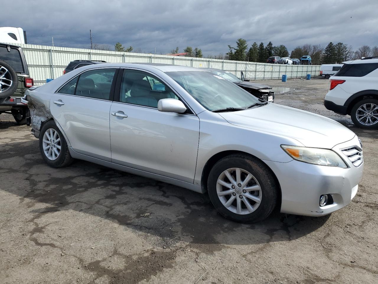 Photo 3 VIN: 4T1BK3EK5AU103998 - TOYOTA CAMRY 