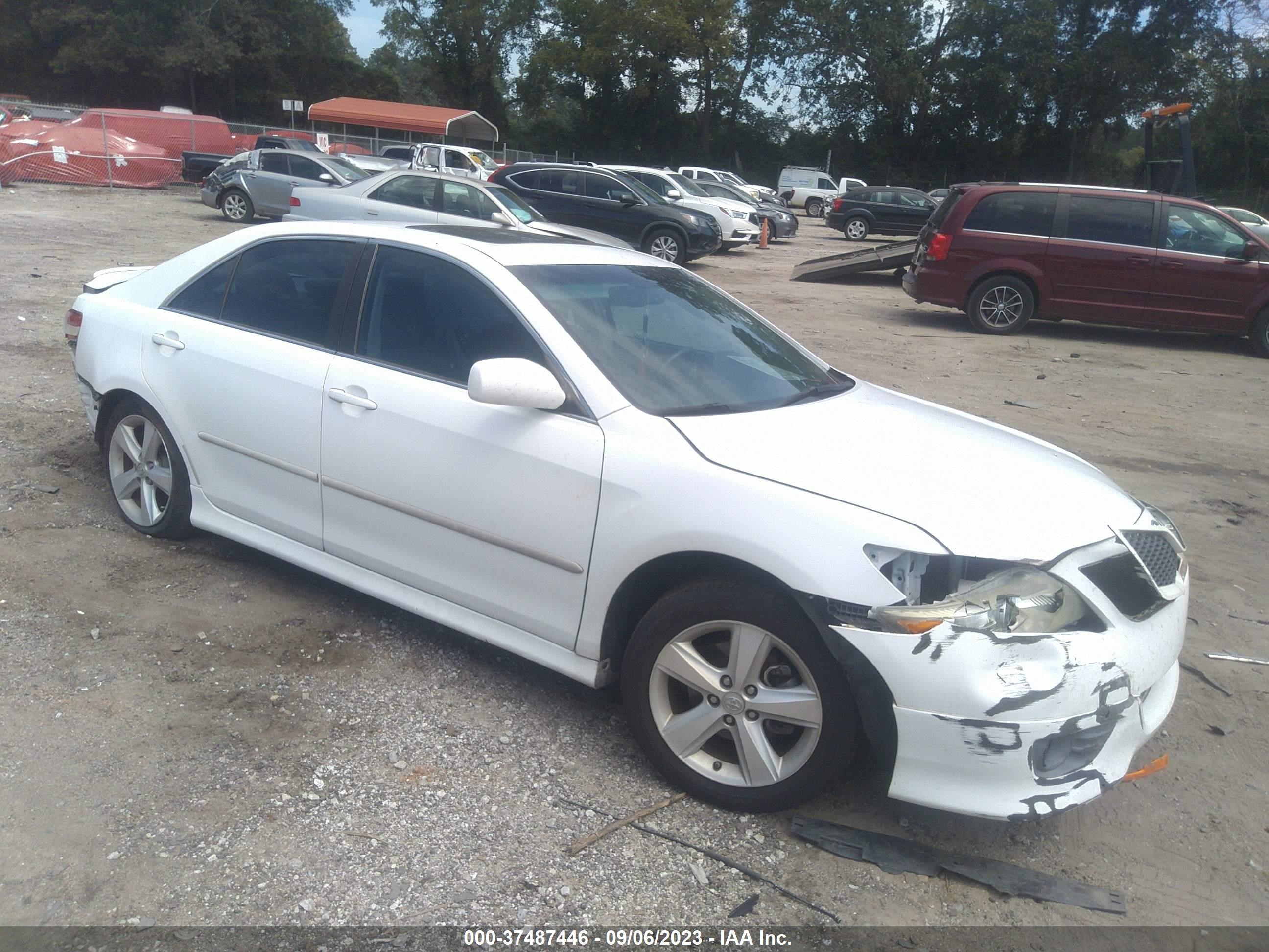 Photo 0 VIN: 4T1BK3EK5BU623670 - TOYOTA CAMRY 