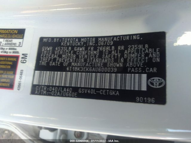 Photo 8 VIN: 4T1BK3EK6AU600039 - TOYOTA CAMRY 