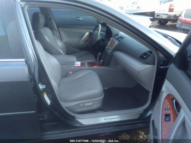 Photo 4 VIN: 4T1BK3EK6BU619840 - TOYOTA CAMRY 