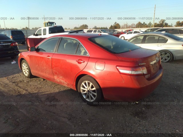 Photo 2 VIN: 4T1BK3EK6BU625993 - TOYOTA CAMRY 