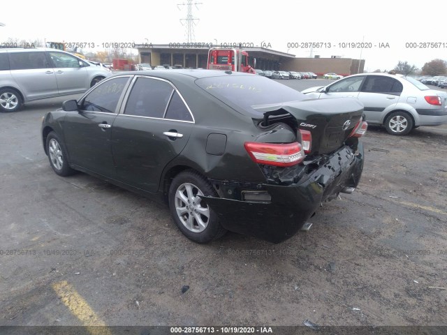 Photo 2 VIN: 4T1BK3EK6BU626643 - TOYOTA CAMRY 