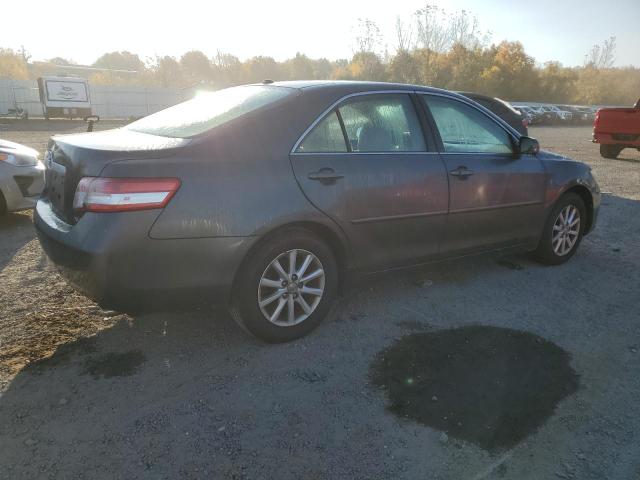 Photo 2 VIN: 4T1BK3EK6BU631647 - TOYOTA CAMRY SE 