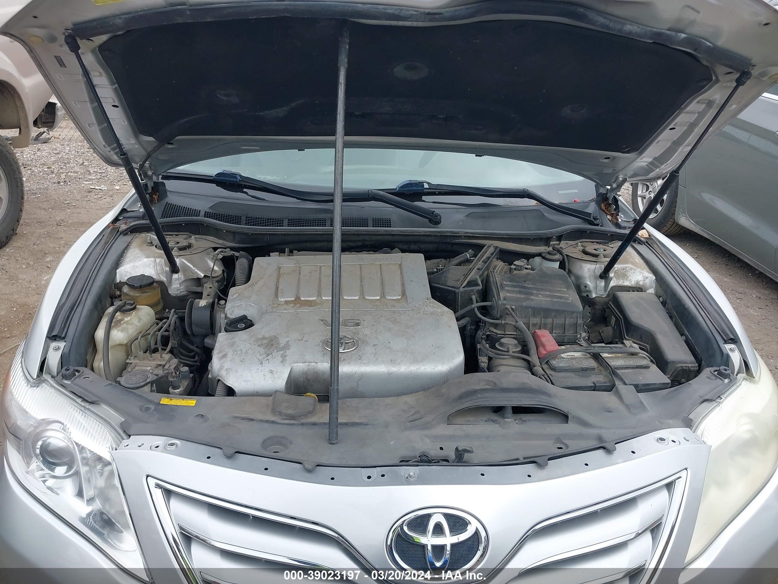 Photo 9 VIN: 4T1BK3EK7AU099467 - TOYOTA CAMRY 