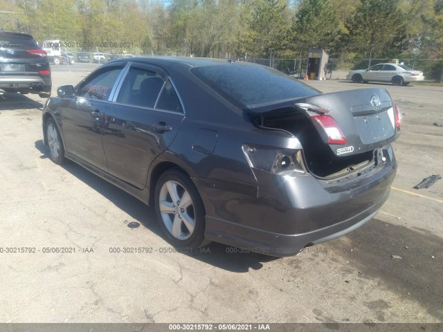 Photo 2 VIN: 4T1BK3EK7AU603385 - TOYOTA CAMRY 