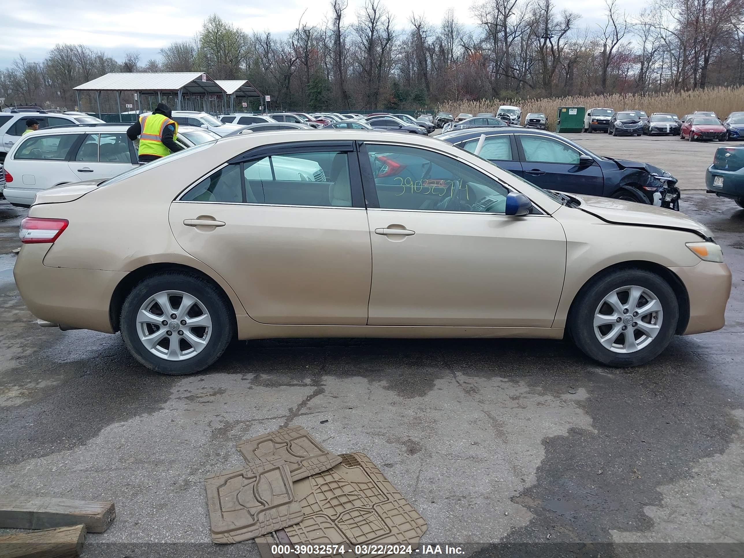 Photo 12 VIN: 4T1BK3EK7BU615621 - TOYOTA CAMRY 