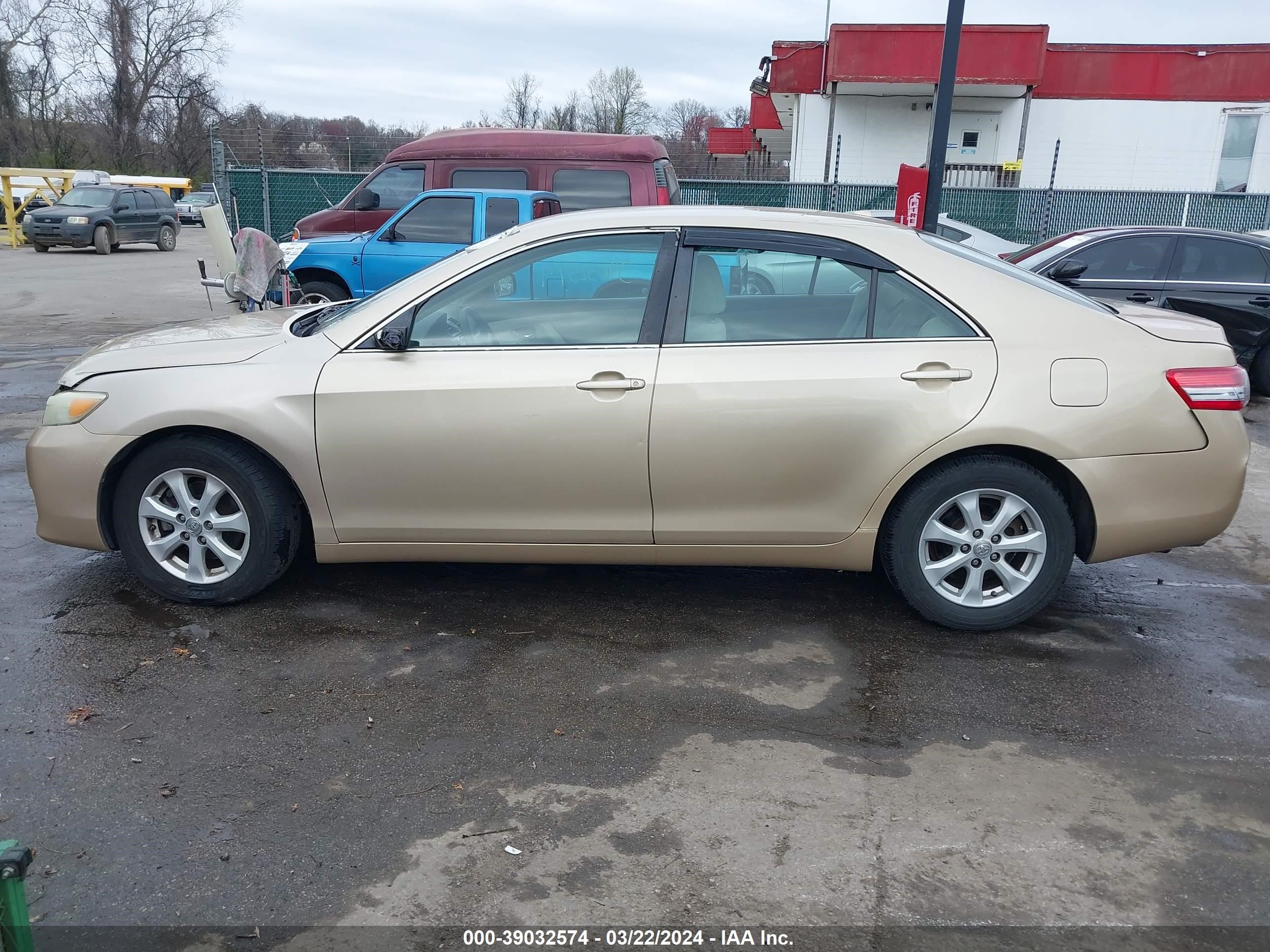 Photo 13 VIN: 4T1BK3EK7BU615621 - TOYOTA CAMRY 