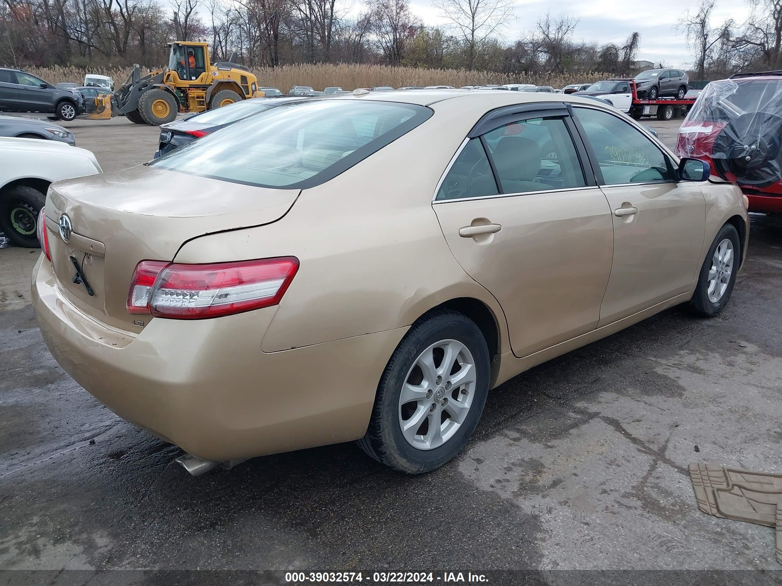 Photo 3 VIN: 4T1BK3EK7BU615621 - TOYOTA CAMRY 