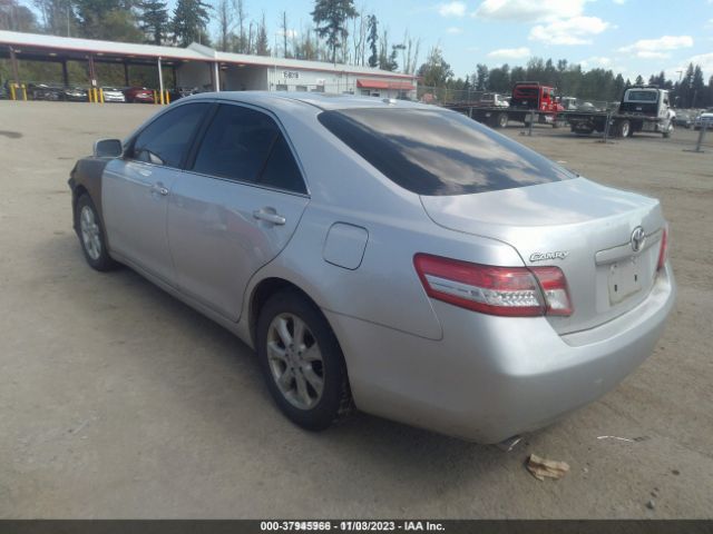 Photo 2 VIN: 4T1BK3EK8BU132333 - TOYOTA CAMRY 