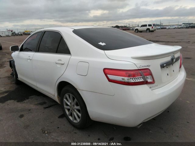 Photo 2 VIN: 4T1BK3EK8BU612047 - TOYOTA CAMRY 