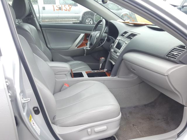 Photo 4 VIN: 4T1BK3EK8BU627700 - TOYOTA CAMRY SE 