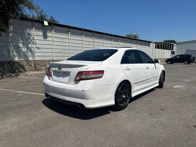 Photo 3 VIN: 4T1BK3EK9AU608040 - TOYOTA CAMRY SE 