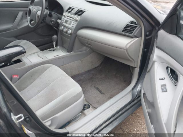 Photo 4 VIN: 4T1BK3EK9BU121521 - TOYOTA CAMRY 