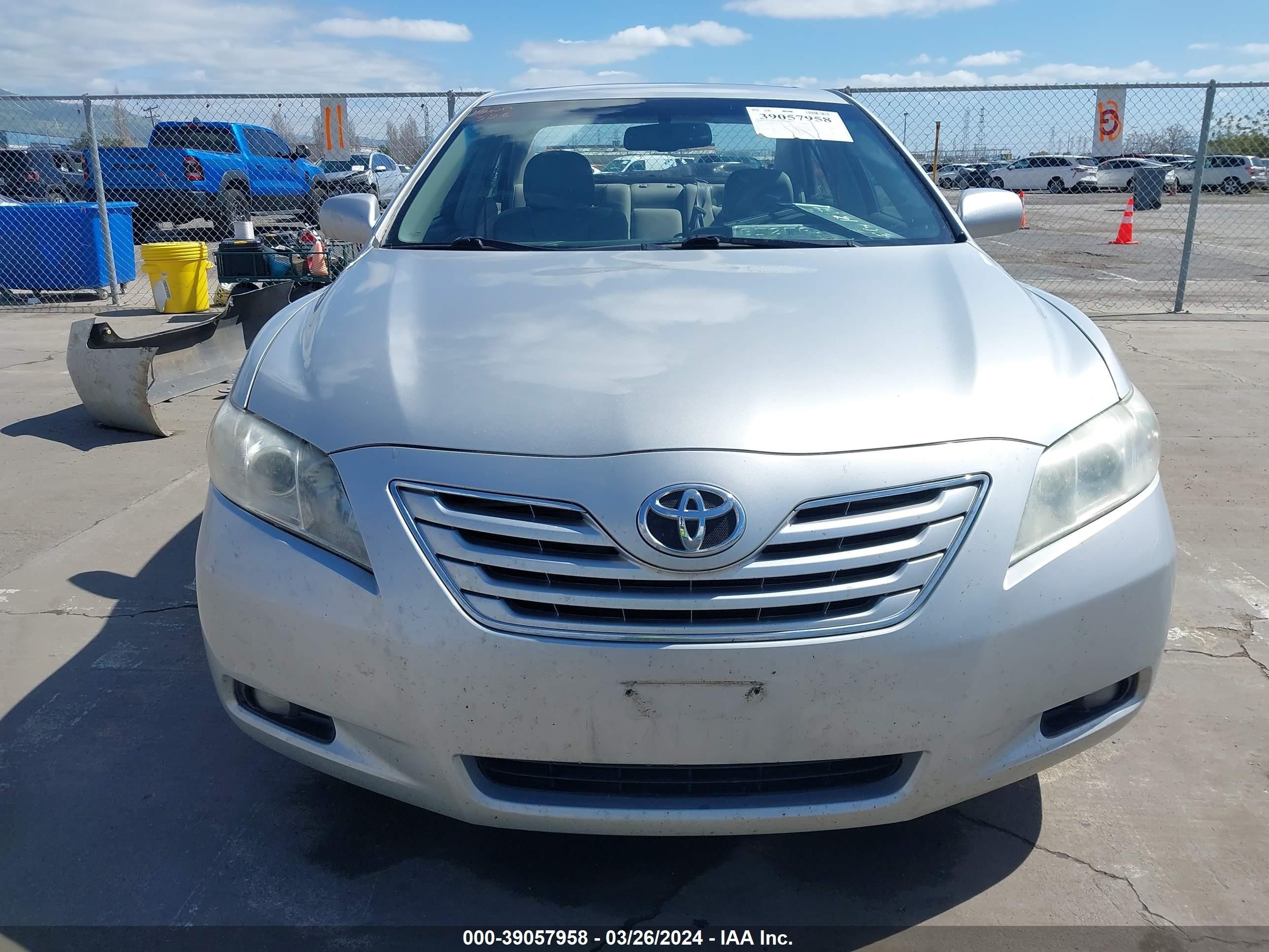 Photo 12 VIN: 4T1BK46K07U005572 - TOYOTA CAMRY 