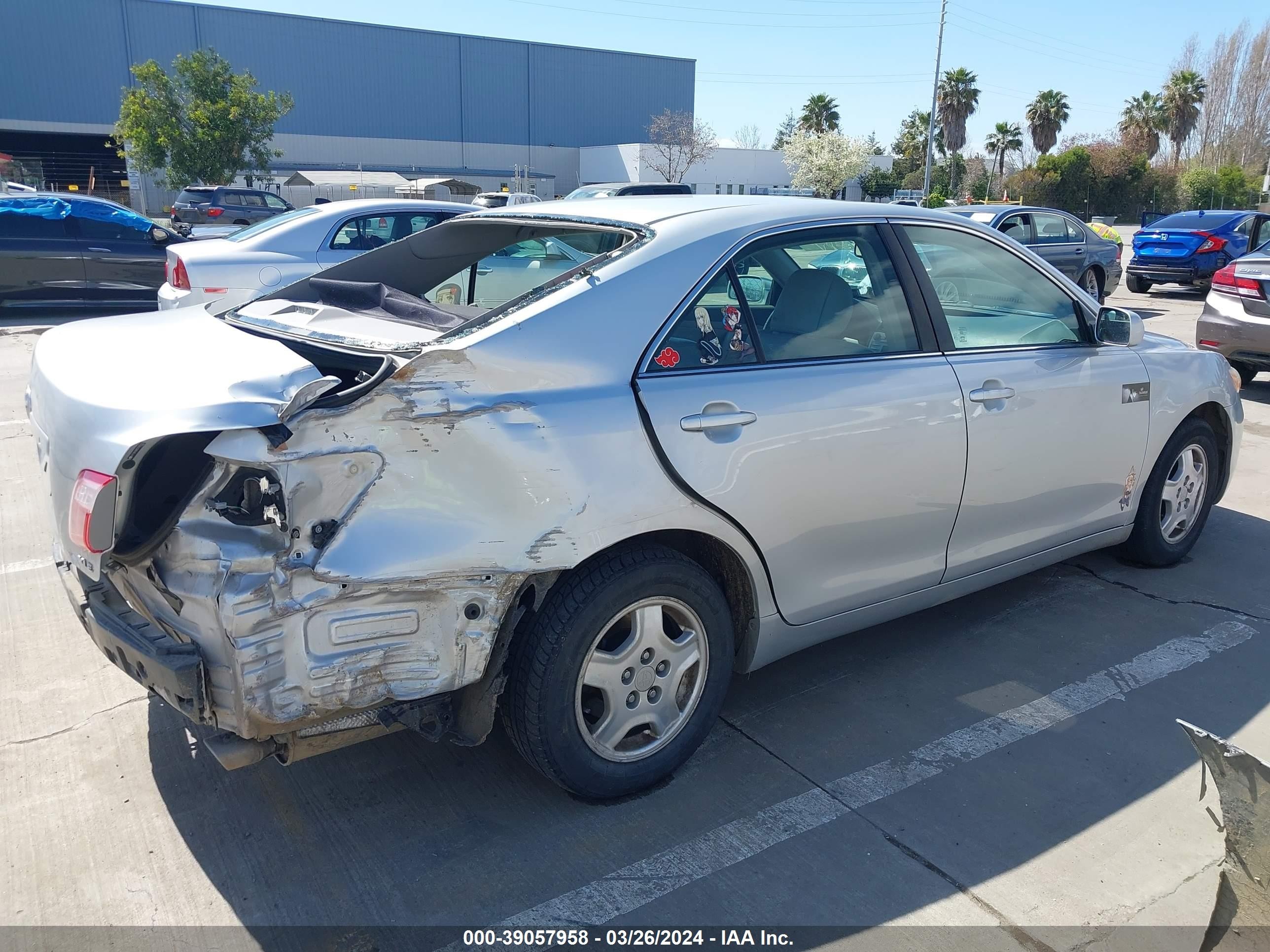 Photo 3 VIN: 4T1BK46K07U005572 - TOYOTA CAMRY 