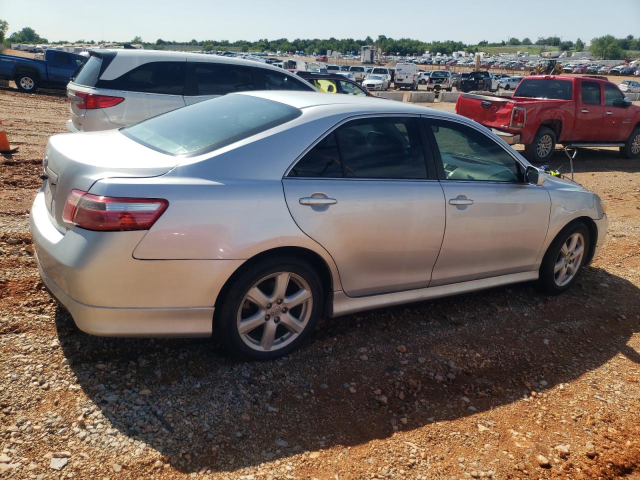 Photo 2 VIN: 4T1BK46K07U049832 - TOYOTA CAMRY 