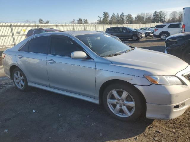 Photo 3 VIN: 4T1BK46K17U002664 - TOYOTA CAMRY LE 