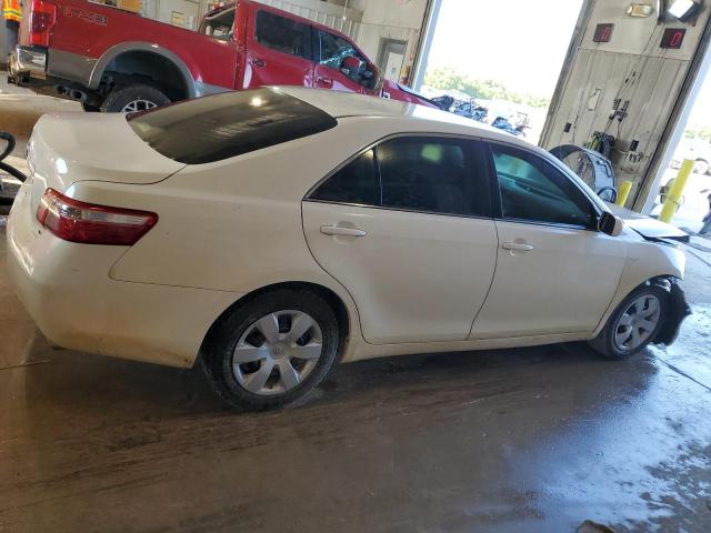 Photo 2 VIN: 4T1BK46K17U558957 - TOYOTA CAMRY LE 