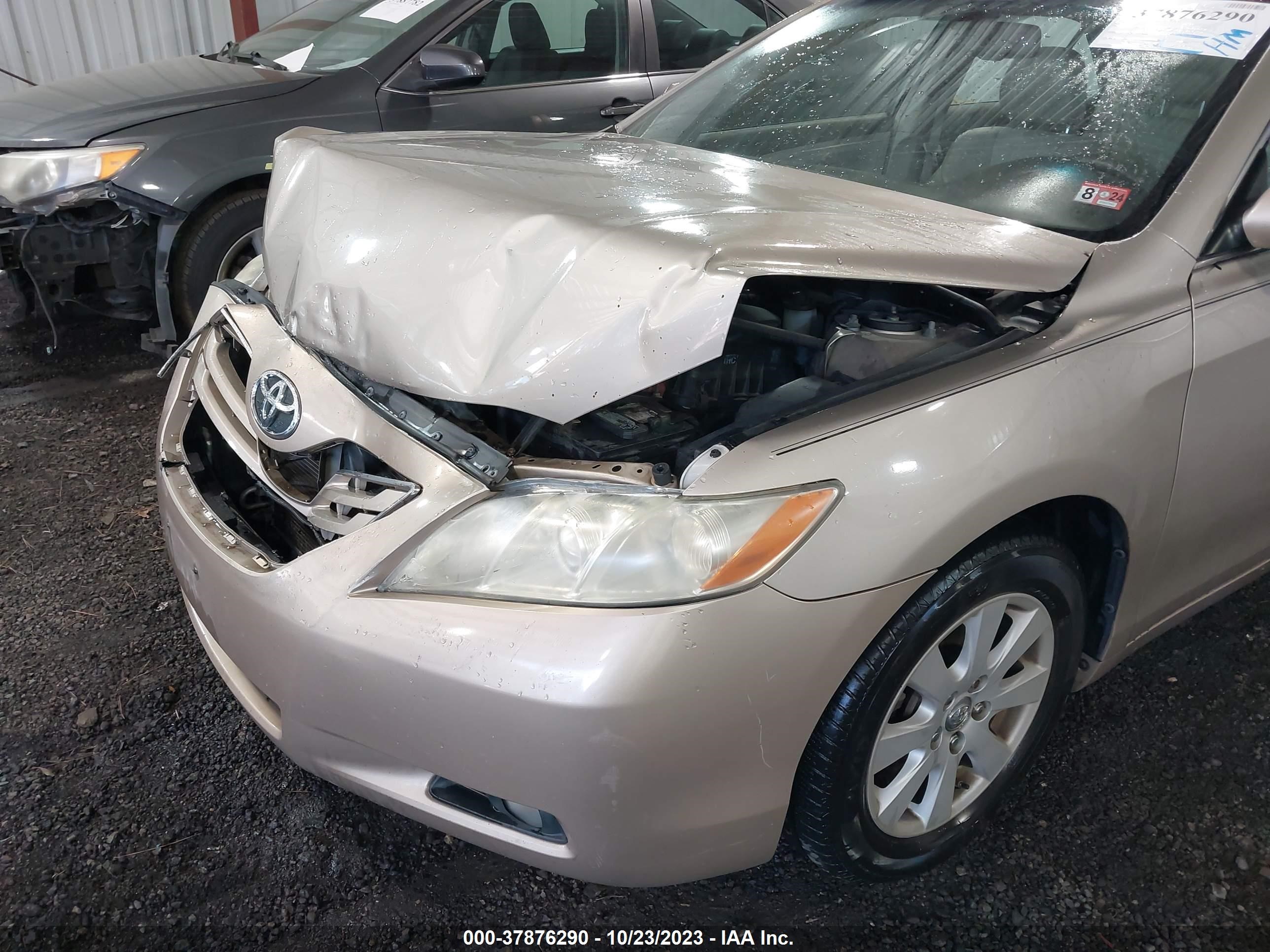 Photo 5 VIN: 4T1BK46K18U068097 - TOYOTA CAMRY 