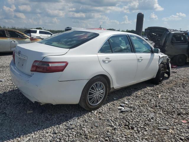 Photo 2 VIN: 4T1BK46K18U564260 - TOYOTA CAMRY LE 