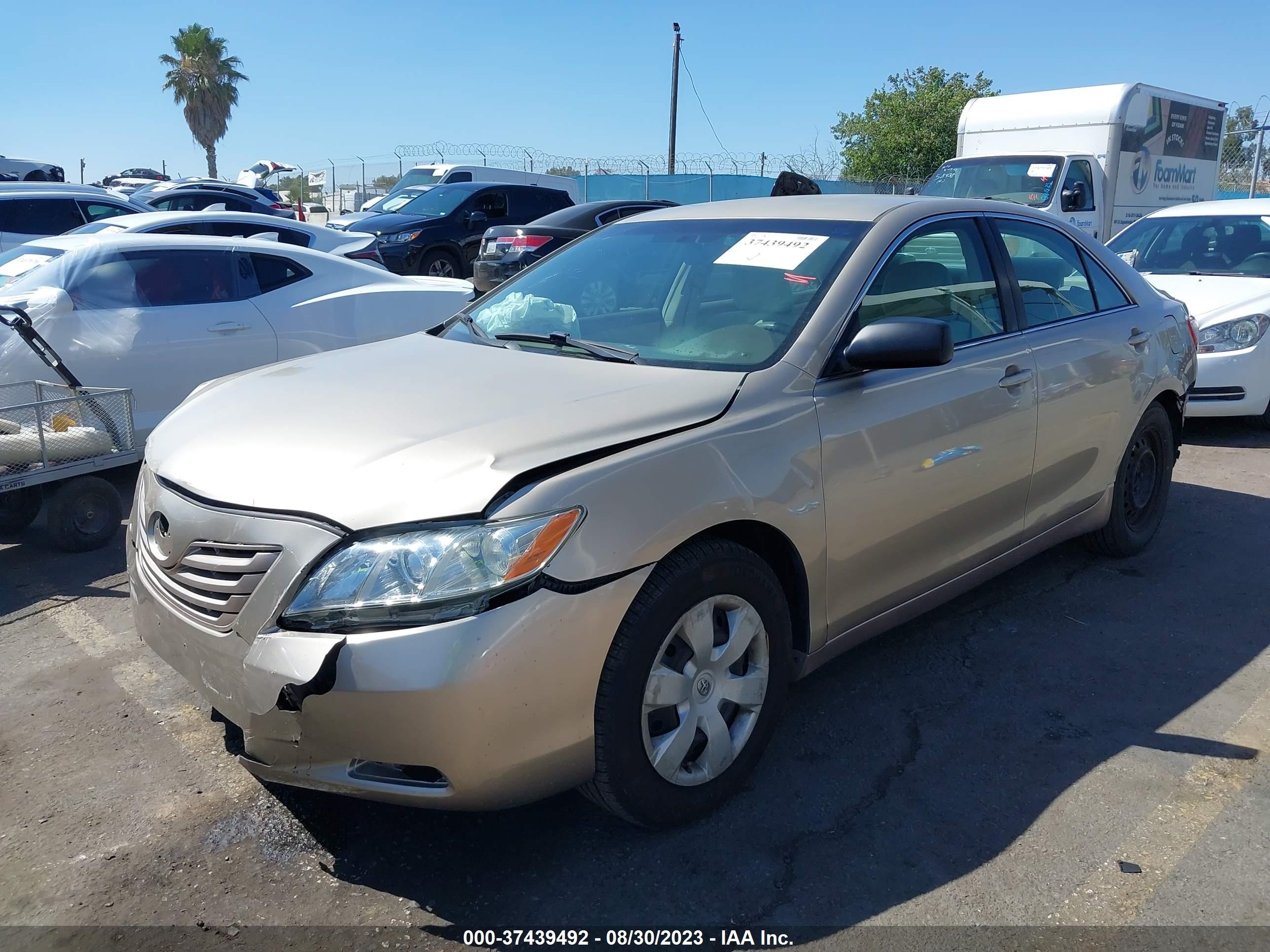 Photo 1 VIN: 4T1BK46K18U565666 - TOYOTA CAMRY 