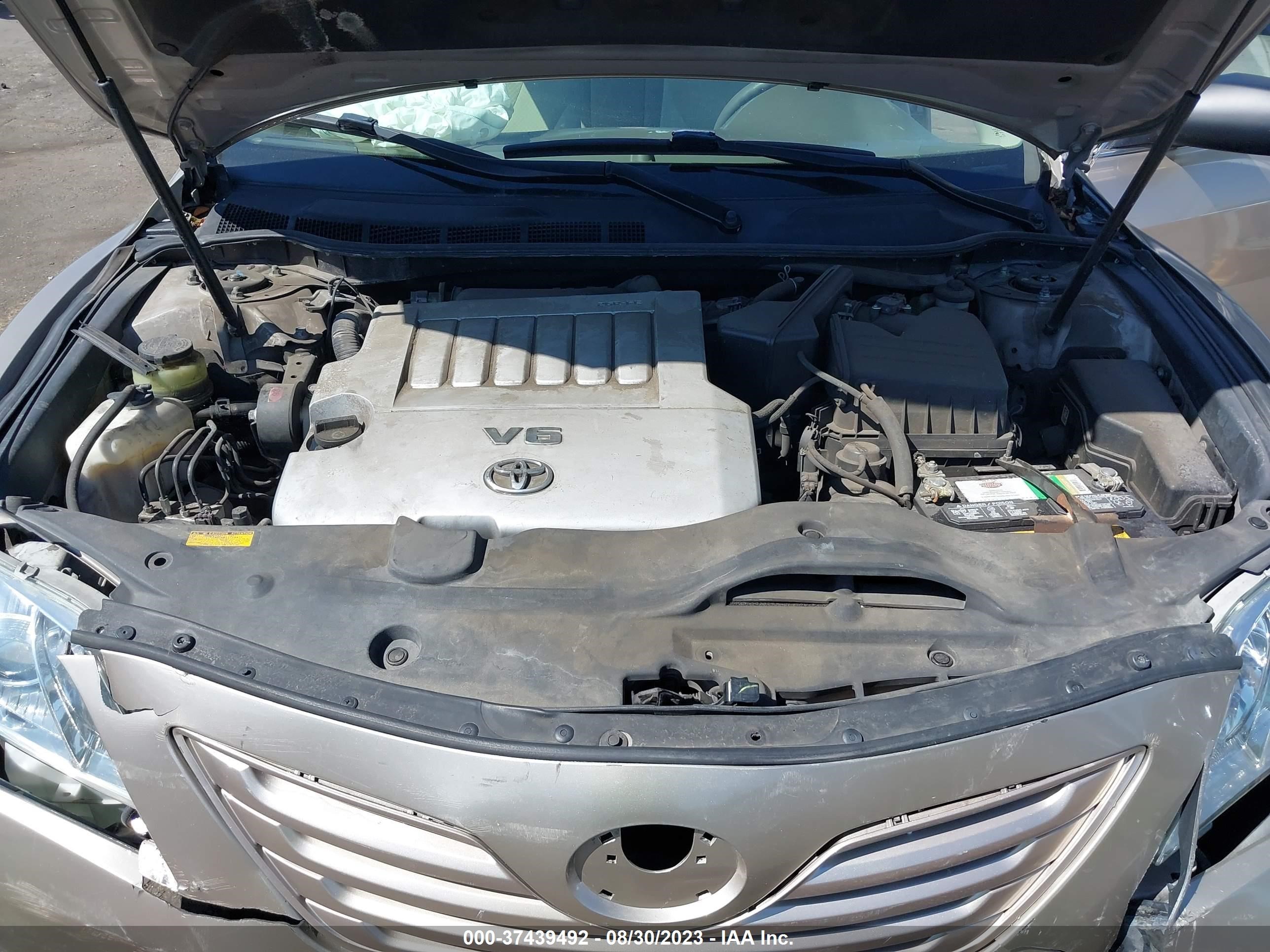 Photo 9 VIN: 4T1BK46K18U565666 - TOYOTA CAMRY 