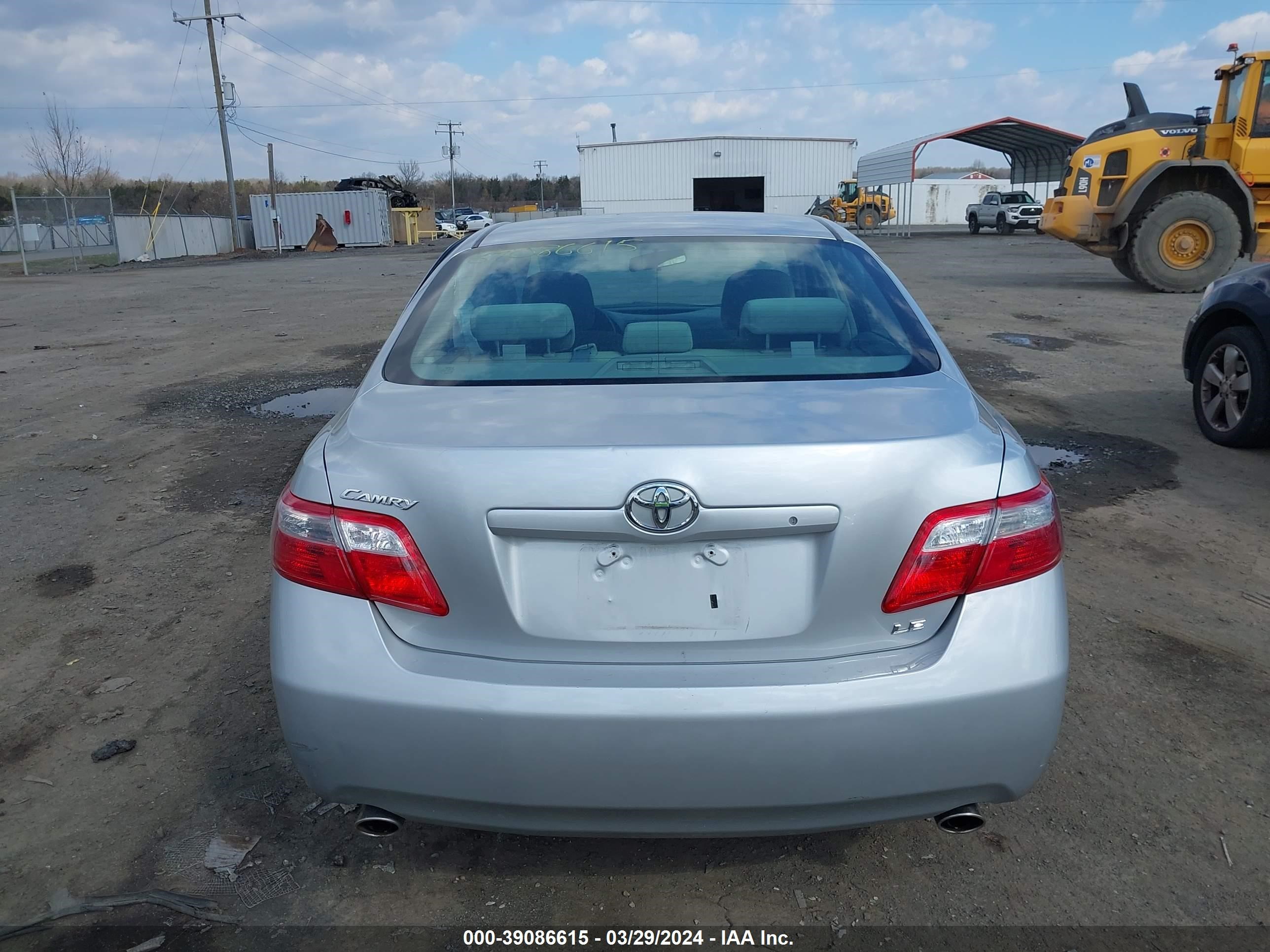 Photo 15 VIN: 4T1BK46K19U086889 - TOYOTA CAMRY 