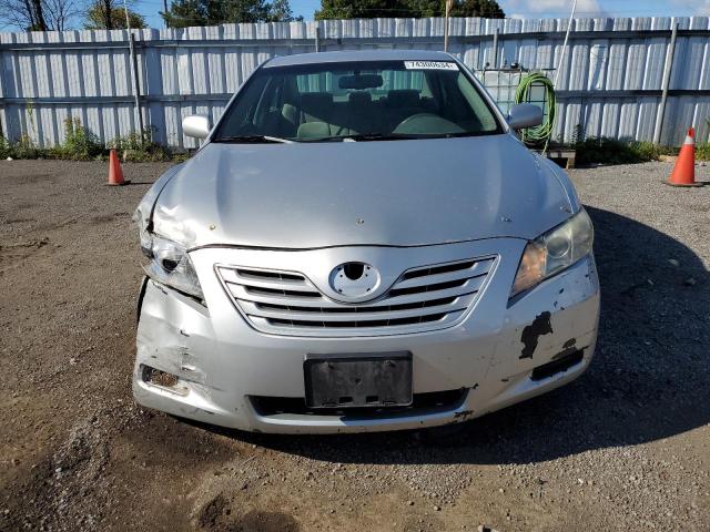 Photo 4 VIN: 4T1BK46K19U089954 - TOYOTA CAMRY SE 