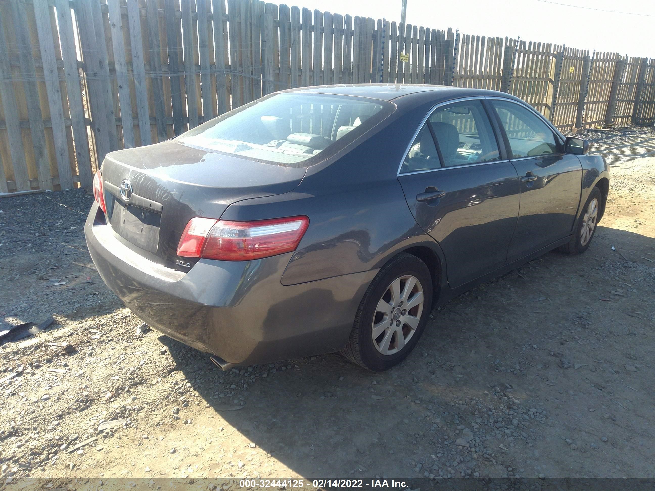 Photo 3 VIN: 4T1BK46K19U094216 - TOYOTA CAMRY 