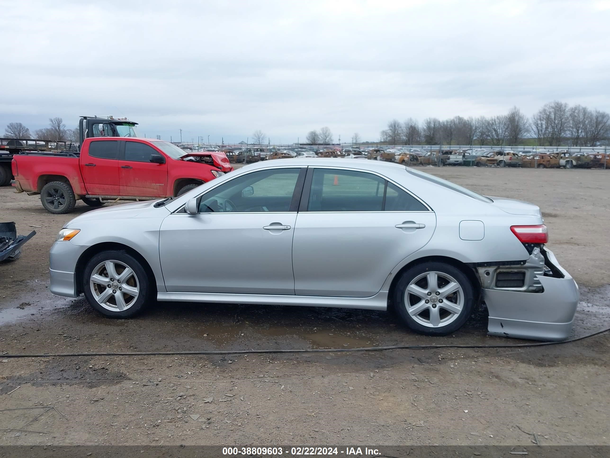 Photo 13 VIN: 4T1BK46K27U551970 - TOYOTA CAMRY 