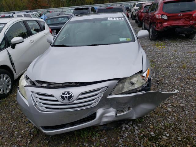 Photo 4 VIN: 4T1BK46K29U582025 - TOYOTA CAMRY SE 